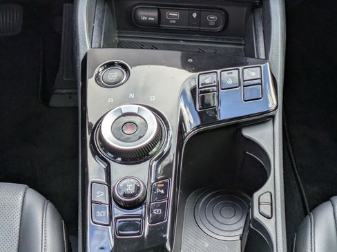 Certified 2023 Kia Sportage EX w/ EX Premium Package image 16