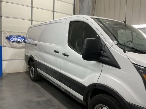 Used 2024 Ford Transit 250 Low Roof w/ Load Area Protection Package image 4