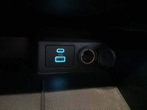 Used 2022 Ford Escape SEL image 35