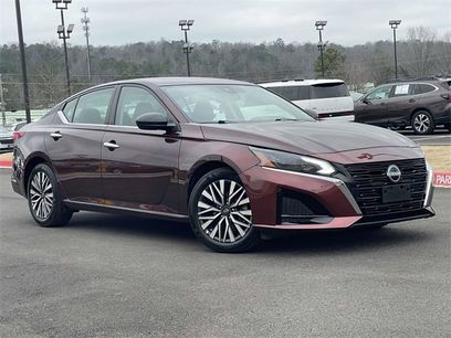 Used 2025 Nissan Altima 2.5 SV