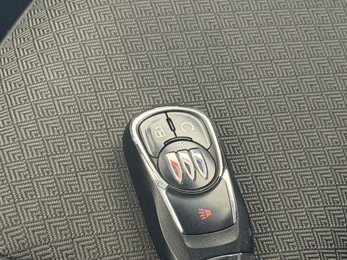 Used 2025 Buick Encore GX Preferred FWD image 23