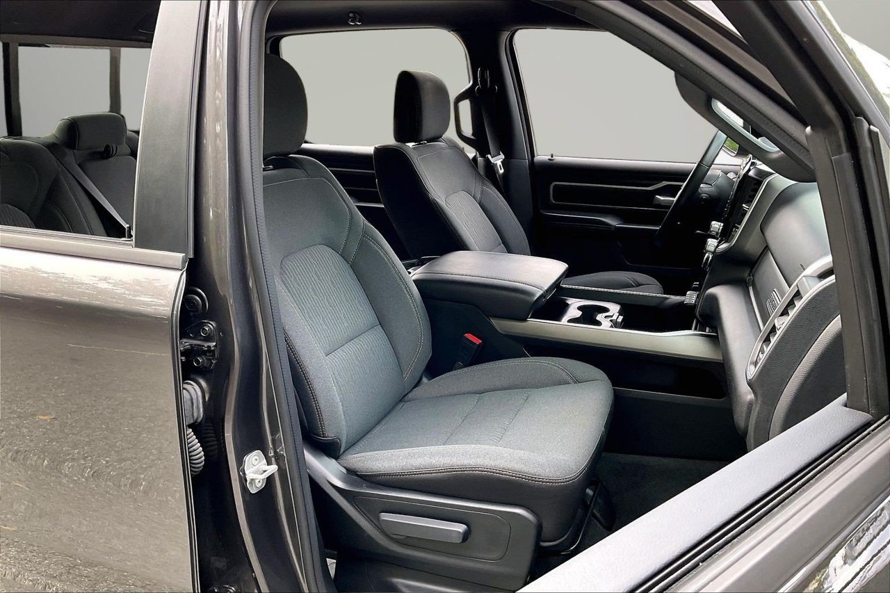 Certified 2023 RAM 1500 Big Horn AWD/4WD image 23
