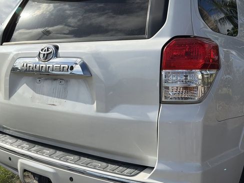 Used 2013 Toyota 4Runner SR5 w/ Convenience Pkg RWD image 10
