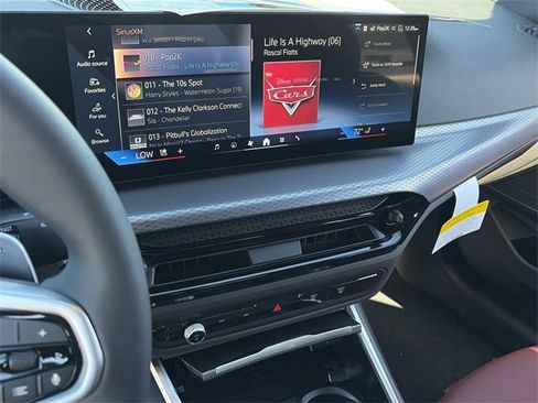 New 2026 BMW 330i Sedan w/ M Sport Package image 21