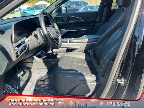 Used 2024 Cadillac Lyriq Luxury w/ LPO, Floor Liner Package image 9