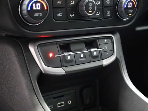 Used 2023 GMC Terrain AT4 w/ Tech Package AWD/4WD image 26