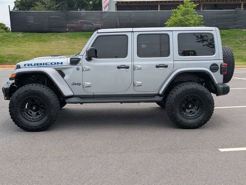 Used 2021 Jeep Wrangler Unlimited Rubicon 4xe w/ Steel Bumper Group AWD/4WD image 7