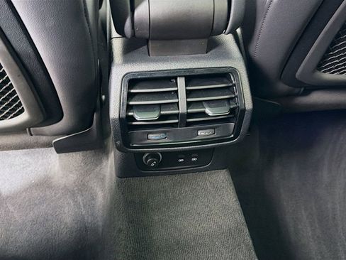 Used 2023 Audi Q3 2.0T Premium Plus w/ Premium Plus Package image 26