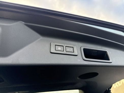 New 2026 Subaru Forester Premium image 88