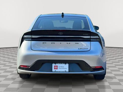 Used 2024 Toyota Prius Prime FWD image 5