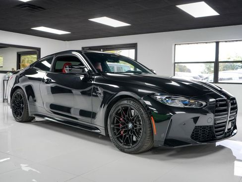 Used 2021 BMW M4 Competition w/ Executive Package RWD image 8