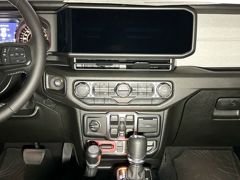 New 2026 Jeep Wrangler Unlimited Sport AWD/4WD image 9