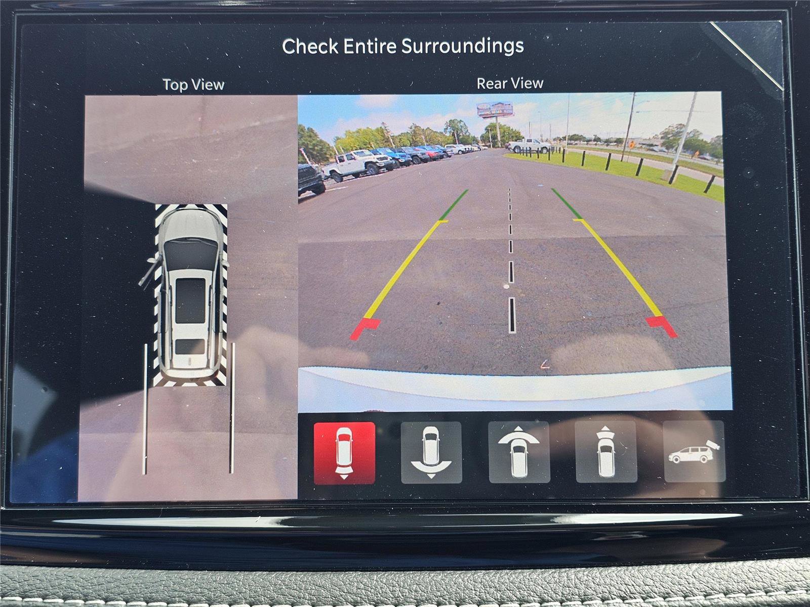 New 2027 Chrysler Pacifica Select FWD image 28