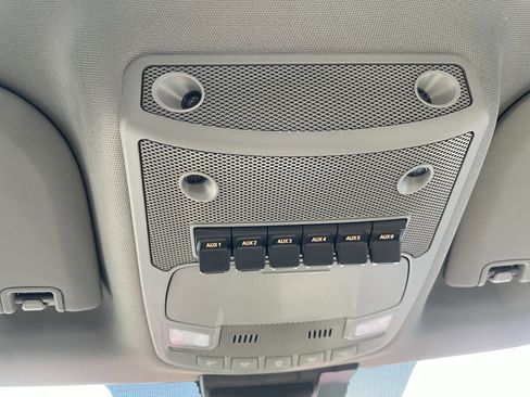 Used 2020 Ford F250 XL w/ STX Appearance Package image 24