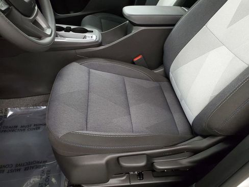 Used 2024 Chevrolet Trax LS FWD image 14