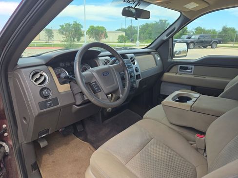 Used 2010 Ford F150 XLT RWD image 11