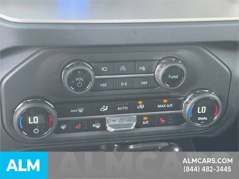 Used 2025 Ford Bronco Outer Banks AWD/4WD image 34