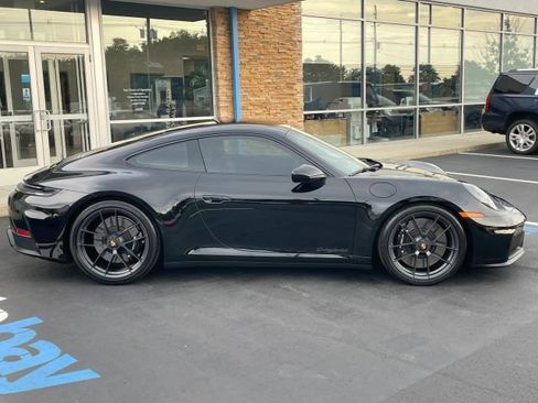 Used 2026 Porsche 911 Carrera GTS RWD image 22