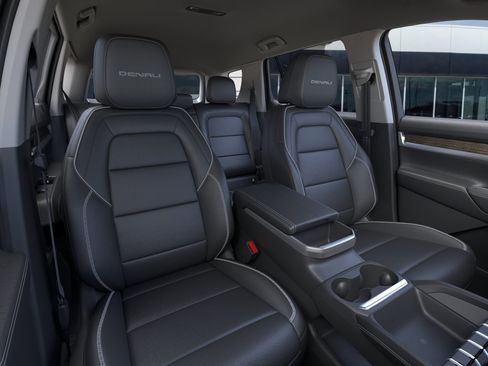 New 2026 GMC Terrain Denali AWD/4WD image 17