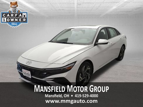 Used 2025 Hyundai Elantra SEL FWD image 1