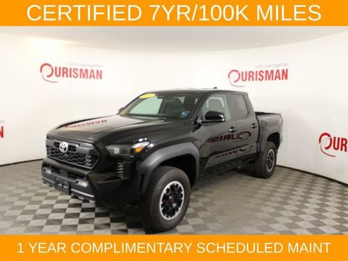 Used 2024 Toyota Tacoma TRD Off-Road AWD/4WD image 3