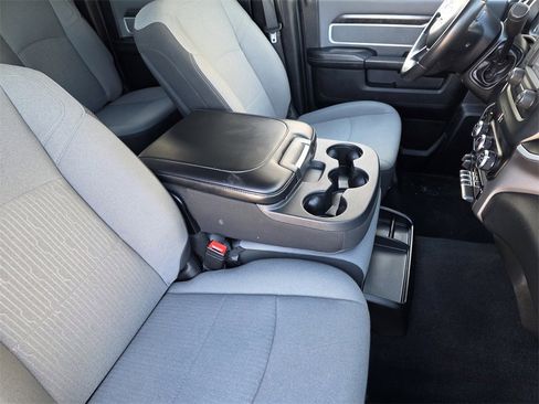 Used 2023 RAM 3500 Big Horn image 13