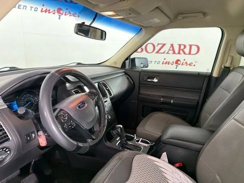 Used 2019 Ford Flex SEL w/ Equipment Group 202A FWD image 12