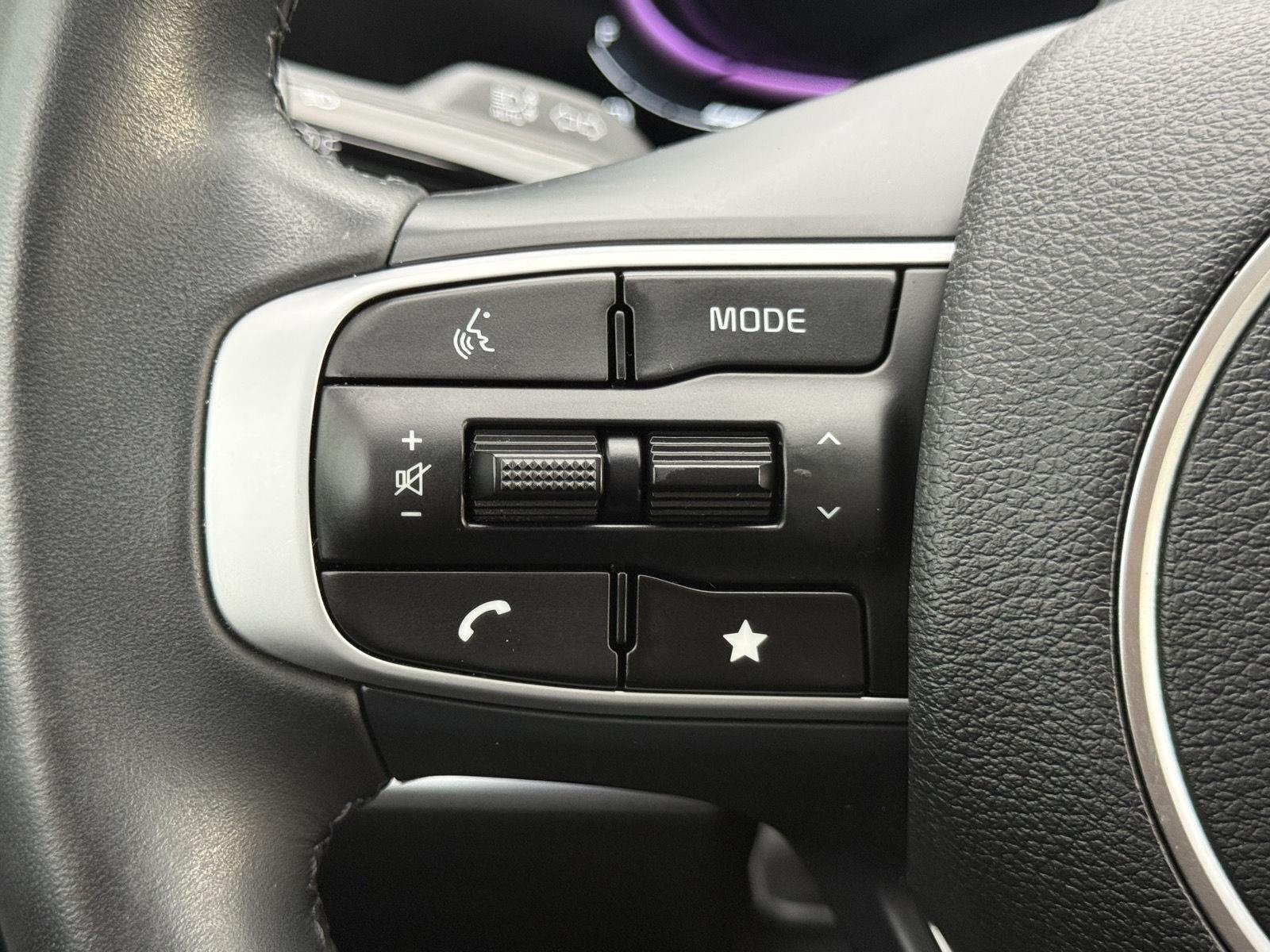 Used 2023 Kia Sportage X-Line w/ X-Line Premium Package AWD/4WD image 32
