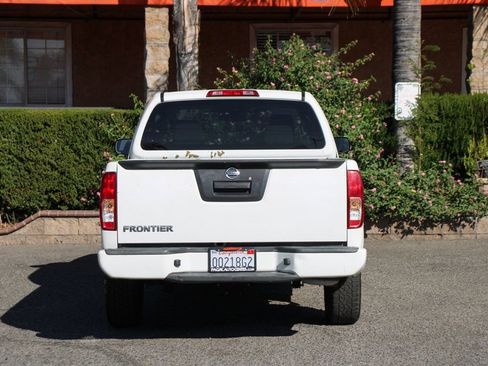 Used 2017 Nissan Frontier S image 7