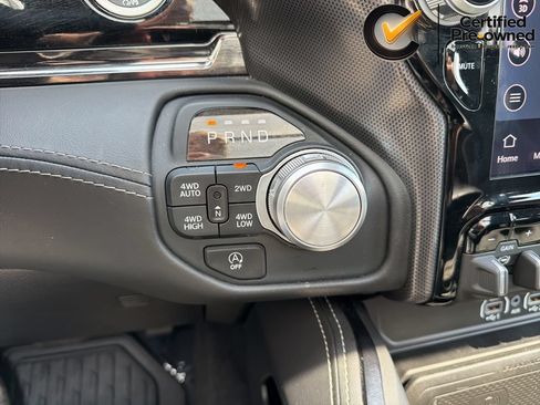 Used 2025 RAM 1500 Limited AWD/4WD image 92