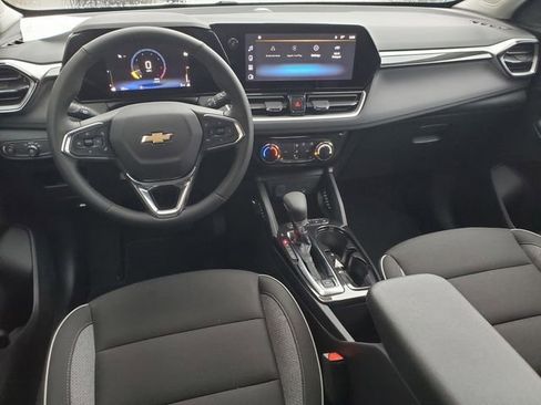 New 2025 Chevrolet TrailBlazer LT w/ LT Cold Weather Package image 31