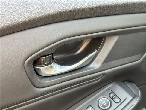 Used 2024 Honda Accord Sport image 15