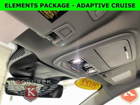 Used 2022 Lincoln Corsair Reserve w/ Equipment Group 201A image 18