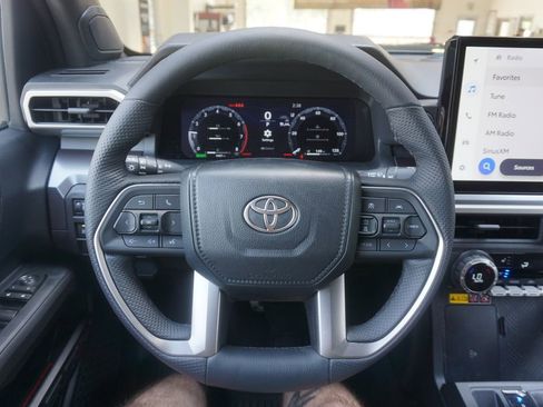 Used 2025 Toyota Tacoma TRD Sport w/ TRD Sport Premium Package AWD/4WD image 3