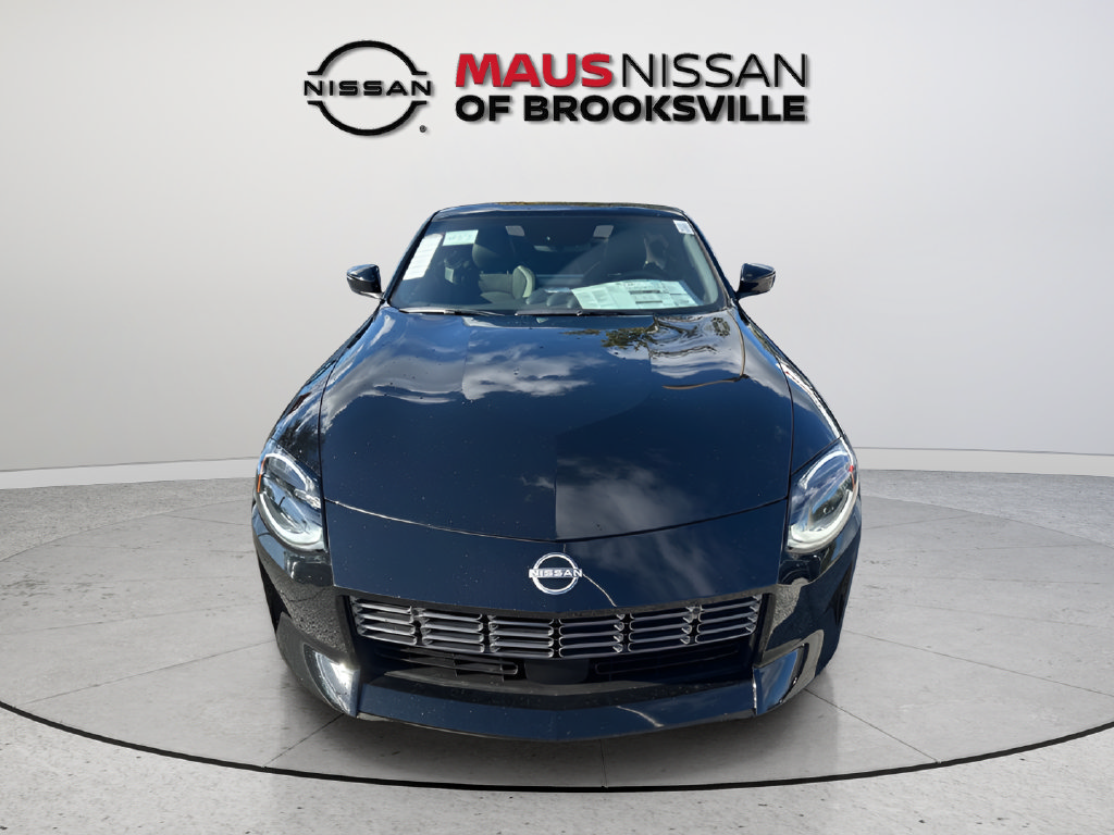 New 2026 Nissan Z Performance w/ Floor Mat Package RWD image 2