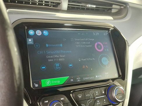 Used 2018 Chevrolet Bolt Premier w/ Driver Confidence II Package image 3