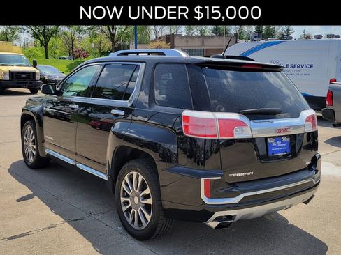 Used 2017 GMC Terrain Denali image 3