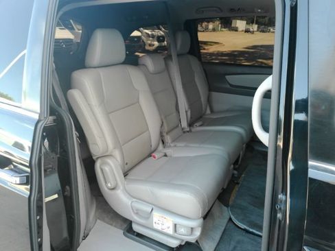 Used 2015 Honda Odyssey EX-L image 26