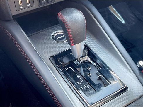 Used 2025 Mitsubishi Outlander Sport AWD image 31