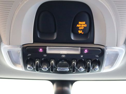 Used 2014 MINI Cooper 2-Door Hardtop image 25