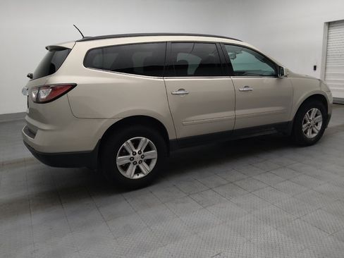 Used 2017 Chevrolet Traverse LT w/ Style and Technology Package FWD image 10