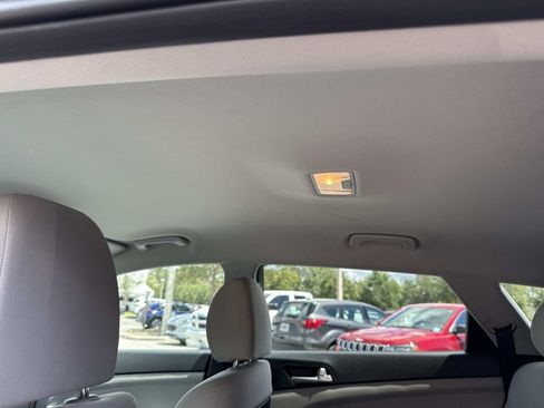 Used 2021 Hyundai Tucson SE FWD image 16