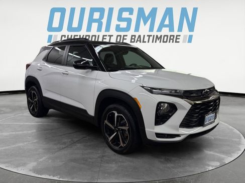 Used 2023 Chevrolet TrailBlazer RS w/ Convenience Package image 1