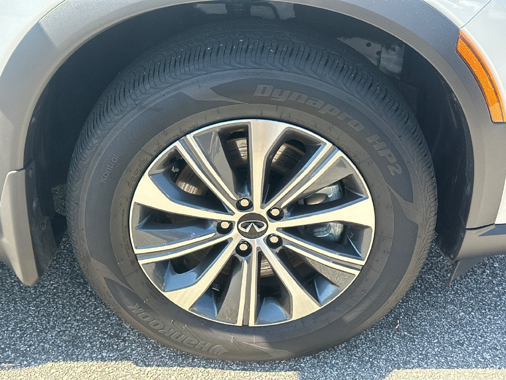 Certified 2026 INFINITI QX60 Pure w/ Cargo Package AWD/4WD image 12
