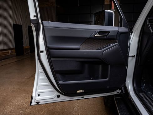 Used 2025 Lexus GX 550 550 Premium+ image 37