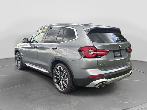 Used 2024 BMW X3 sDrive30i w/ Convenience Package RWD image 3