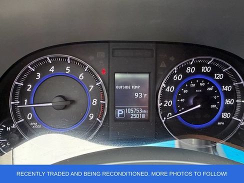 Used 2015 INFINITI QX70 AWD w/ Premium Package image 21