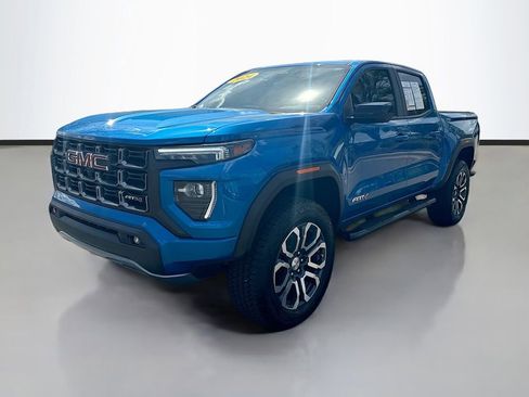 Used 2024 GMC Canyon AT4 w/ Technology Package image 3