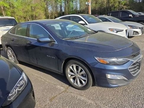 Used 2022 Chevrolet Malibu LT FWD image 4
