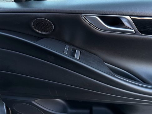 Used 2023 Genesis G80 2.5T image 29